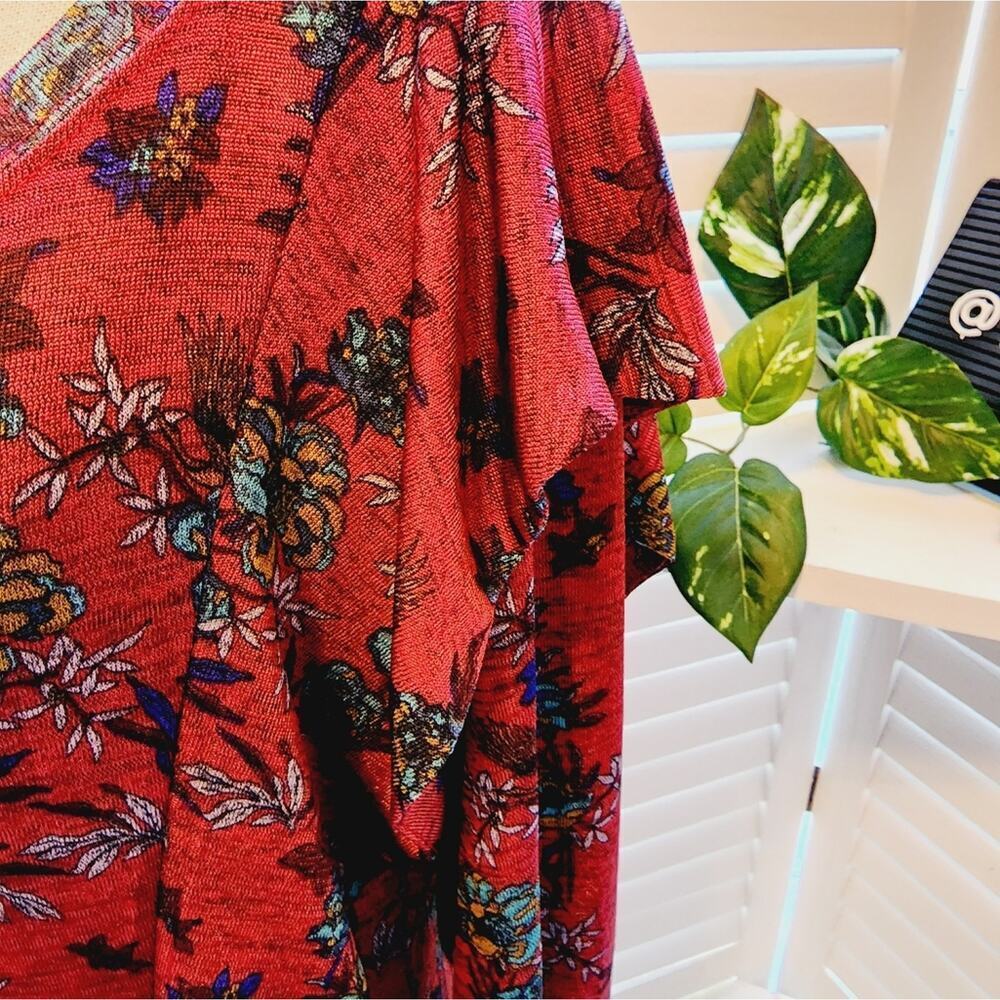 FREE PEOPLE RED DOCK STREET FLORAL RUFFLE SLEEVE BLOUSE SIZE MED - Picture 7 of 9
